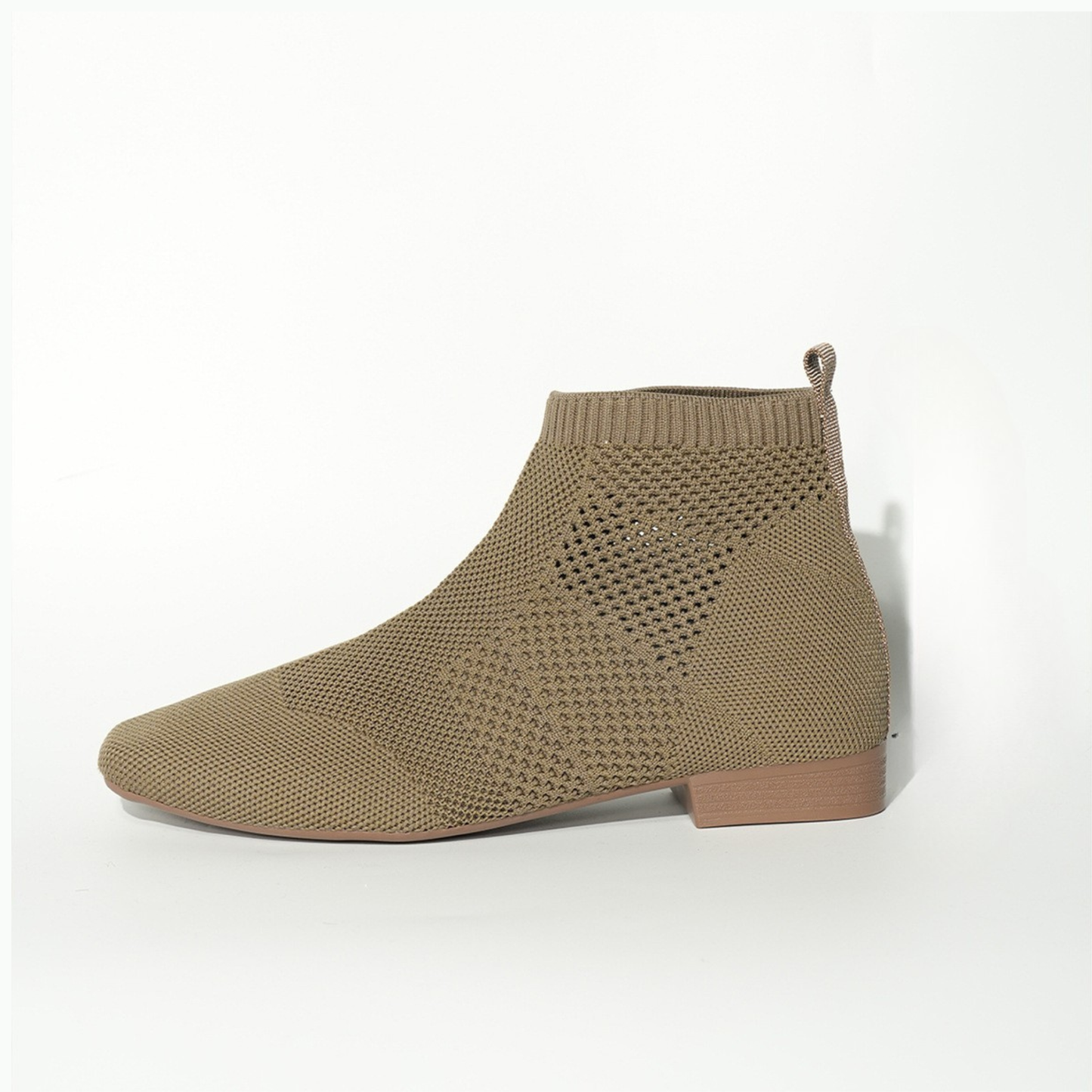 ZU | MINIMAL POINTED TOE BOOTS